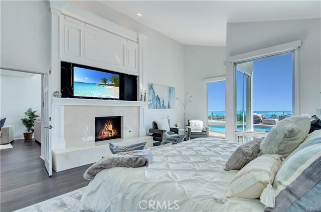 Detail Gallery Image 14 of 26 For 22882 via Cordova, Dana Point,  CA 92629 - 4 Beds | 3/1 Baths