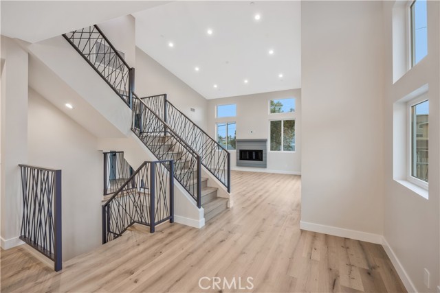 1804 Blossom Lane, Redondo Beach CA: https://media.crmls.org/medias/df5f61d7-56bf-4697-b4cc-3fb280654b2c.jpg
