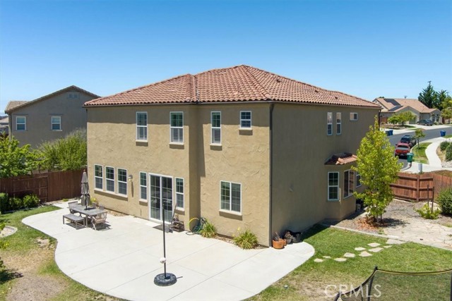 747 Carina Drive, Lompoc CA: https://media.crmls.org/medias/df5fbb4d-583e-4499-a021-7a22f16d374d.jpg