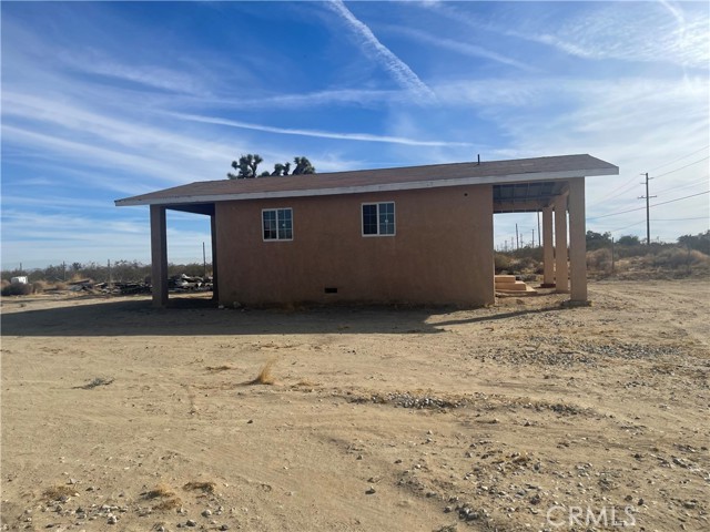 Detail Gallery Image 4 of 6 For 18645 E Palmdale Bld, Palmdale,  CA 93591 - 2 Beds | 1 Baths