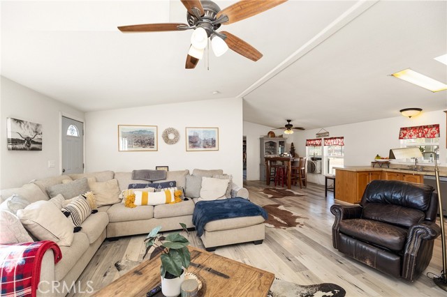 Detail Gallery Image 15 of 42 For 31250 Loretta Ave., Winchester,  CA 92596 - 3 Beds | 2 Baths