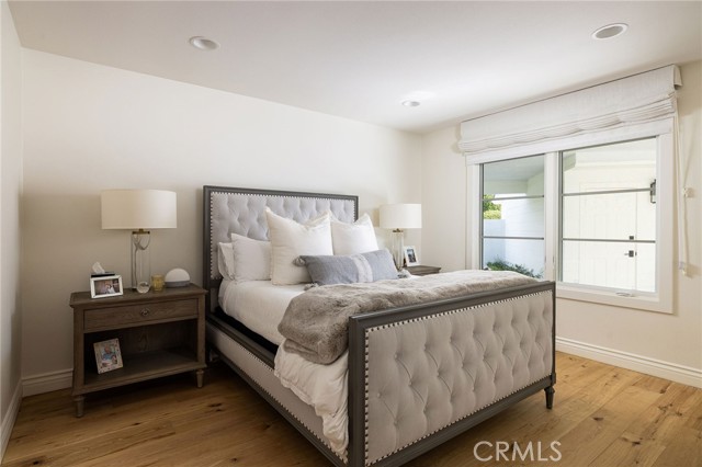 Detail Gallery Image 30 of 38 For 1 San Martin Way, Corona Del Mar,  CA 92625 - 4 Beds | 2/1 Baths
