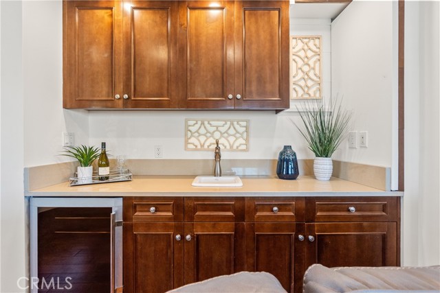 Detail Gallery Image 9 of 74 For 1077 10th St, Hermosa Beach,  CA 90254 - 4 Beds | 3/1 Baths