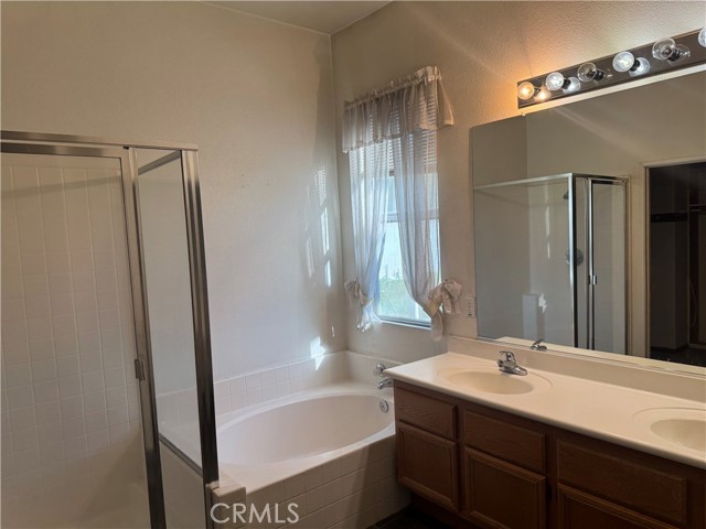 Detail Gallery Image 9 of 13 For 15165 Beartree St, Fontana,  CA 92336 - 3 Beds | 2 Baths