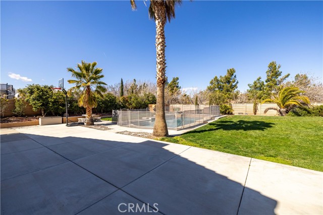 Detail Gallery Image 51 of 62 For 4661 Greencrest Way, Palmdale,  CA 93551 - 4 Beds | 4 Baths