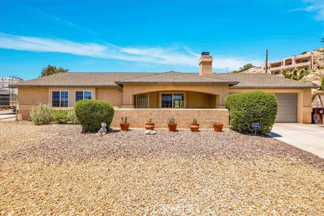 Detail Gallery Image 1 of 60 For 57490 Redondo St, Yucca Valley,  CA 92284 - 3 Beds | 2 Baths