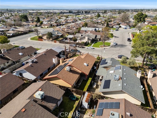 Detail Gallery Image 8 of 43 For 813 Orangewood, Bakersfield,  CA 93306 - 3 Beds | 2 Baths