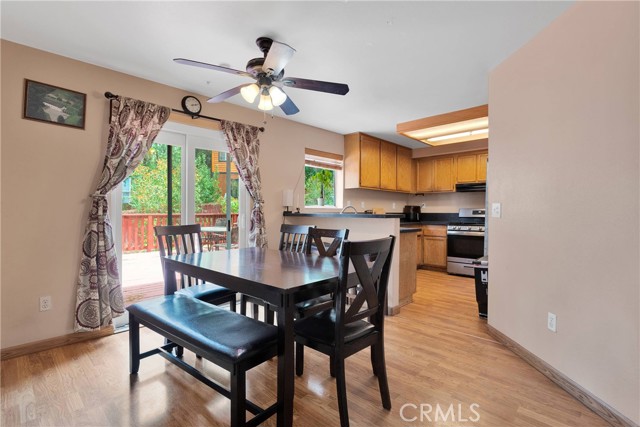 Detail Gallery Image 8 of 30 For 5435 Heath Creek Dr, Wrightwood,  CA 92397 - 3 Beds | 2/1 Baths