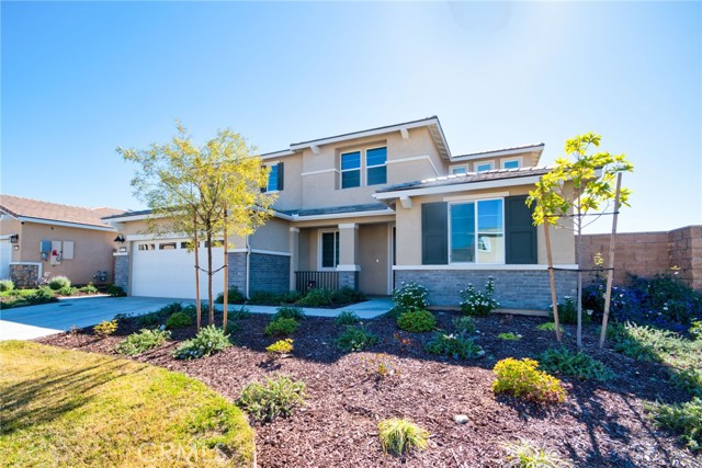 Detail Gallery Image 3 of 44 For 34955 S Serano Sq, Yucaipa,  CA 92399 - 5 Beds | 4 Baths