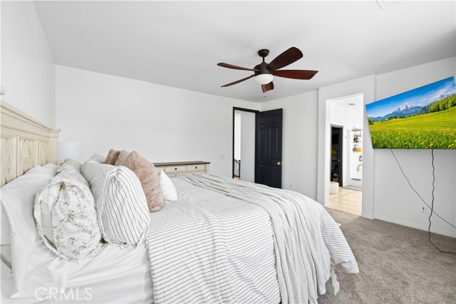 5080 Meadowsweet Drive, Palmdale CA: https://media.crmls.org/medias/df658205-d729-4994-b678-d23743447ae6.jpg
