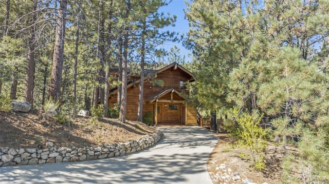 1505 Woodland Drive, Pine Mtn Club, California 93222, 4 Bedrooms Bedrooms, ,2 BathroomsBathrooms,Residential,For Sale,1505 Woodland Drive,CRSR23182326