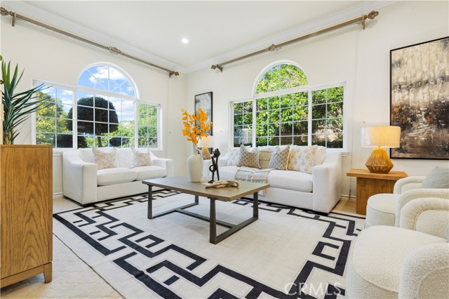 Detail Gallery Image 8 of 75 For 20828 Fuerte, Walnut,  CA 91789 - 4 Beds | 4 Baths