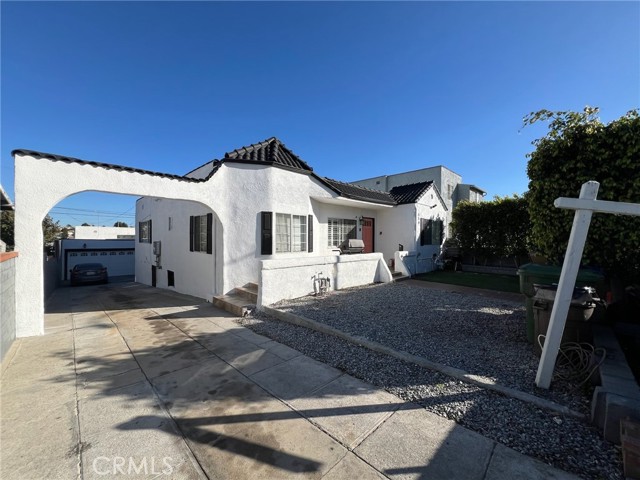 Detail Gallery Image 43 of 45 For 654 Penrith, Los Angeles,  CA 90023 - 6 Beds | 5 Baths