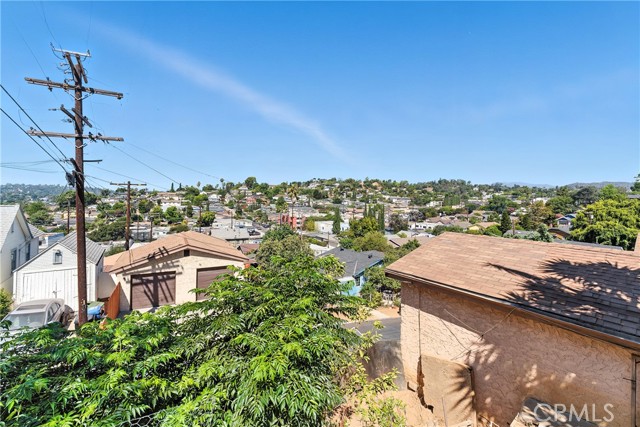 6178 Roy Street, Los Angeles CA: https://media.crmls.org/medias/df67fdff-f3da-4818-a474-d0812bfd0d51.jpg