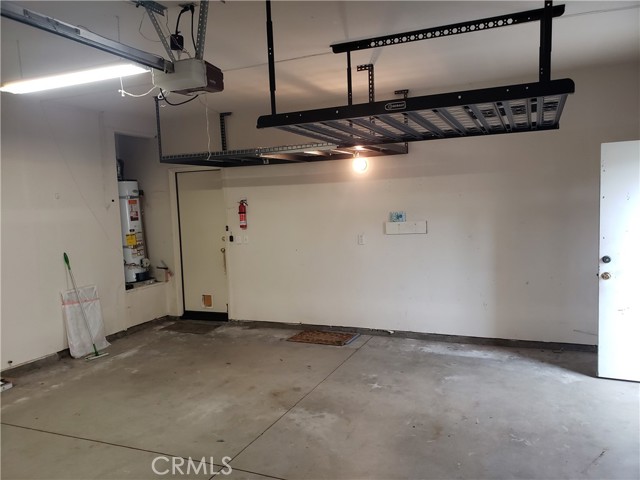27547 Bunkerhill Drive, Corona CA: https://media.crmls.org/medias/df6806f2-1cd7-4f04-ae7b-703771c3ed9c.jpg
