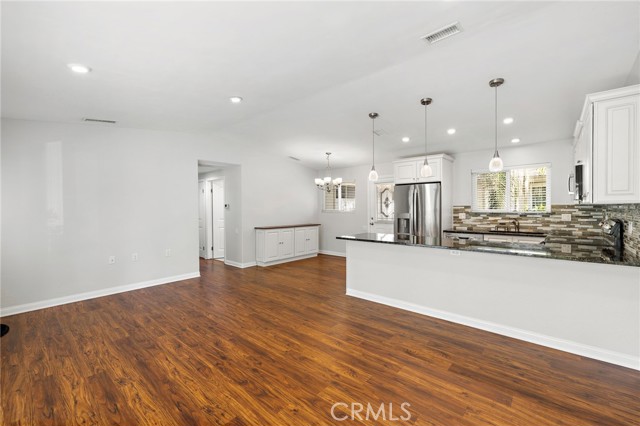 105 Via Estrada, Laguna Woods CA: https://media.crmls.org/medias/df68c571-a57f-4efd-8a1f-7dd05442bf8e.jpg