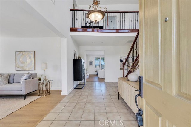 Detail Gallery Image 9 of 70 For 10641 Lost Trail Ave, Shadow Hills,  CA 91040 - 4 Beds | 3/1 Baths