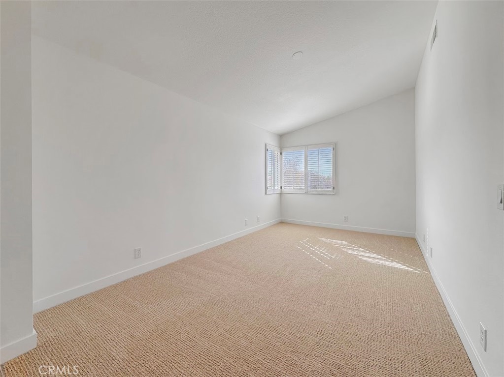 MLS #OC25280455 image #15