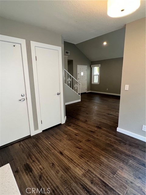 21552 Sterling Drive, Lake Forest CA: https://media.crmls.org/medias/df697698-ae1f-4baa-84f7-c210b701fc43.jpg