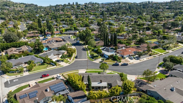Detail Gallery Image 2 of 40 For 1032 Saint John Pl, North Tustin,  CA 92705 - 4 Beds | 2/1 Baths