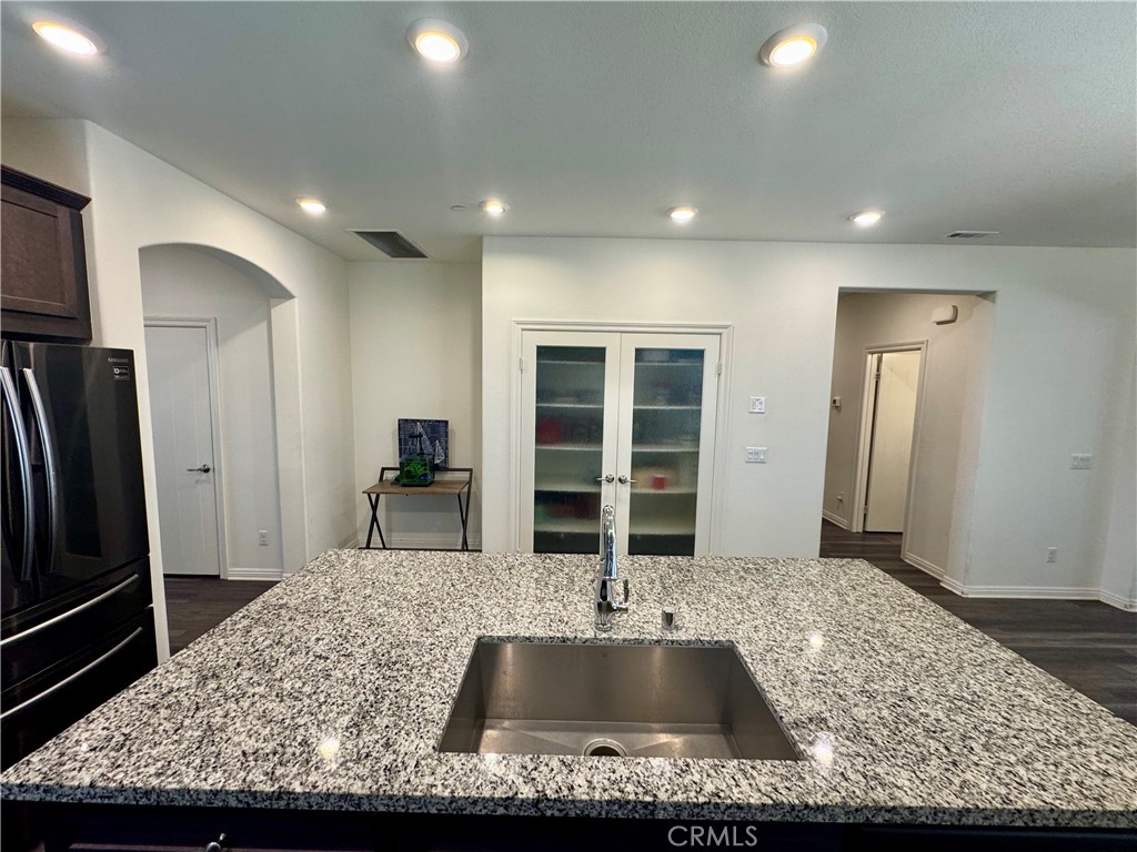 MLS #IV25219232 image #10