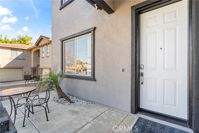 Detail Gallery Image 4 of 46 For 1456 Roadrunner, Corona,  CA 92881 - 3 Beds | 2/1 Baths