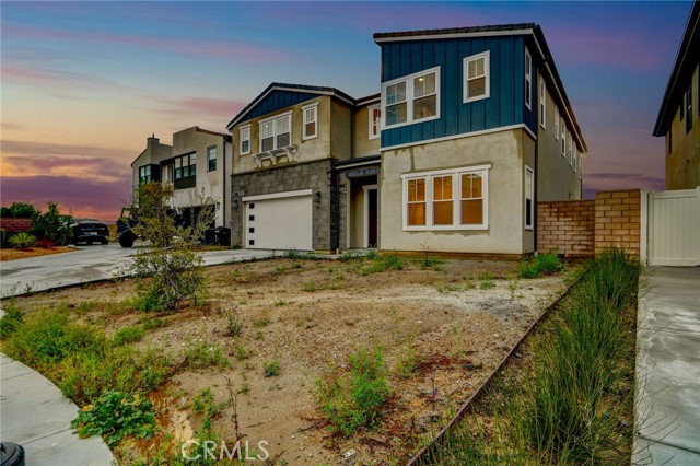 Detail Gallery Image 54 of 75 For 21165 Canyon View Pl, Chatsworth,  CA 91311 - 5 Beds | 5/1 Baths
