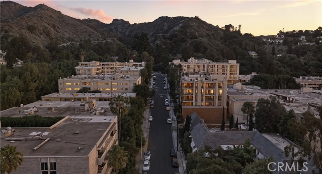 Detail Gallery Image 25 of 26 For 1750 Camino Palmero St #539,  Los Angeles,  CA 90046 - 1 Beds | 1 Baths
