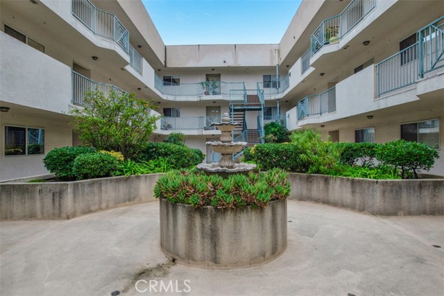 Detail Gallery Image 22 of 22 For 400 W California Ave #107,  Glendale,  CA 91203 - 2 Beds | 2 Baths