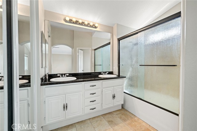 Detail Gallery Image 13 of 38 For 39750 Avenida Miguel Oeste, Murrieta,  CA 92563 - 5 Beds | 3 Baths