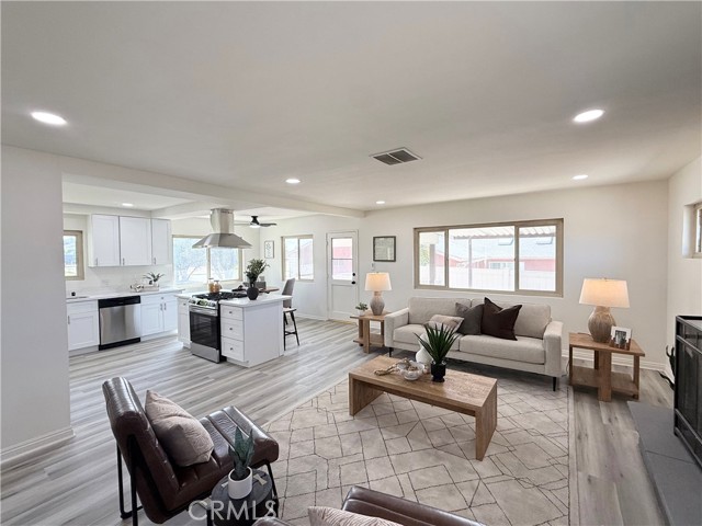 Detail Gallery Image 10 of 25 For 29085 Griffith, Menifee,  CA 92586 - 3 Beds | 2 Baths