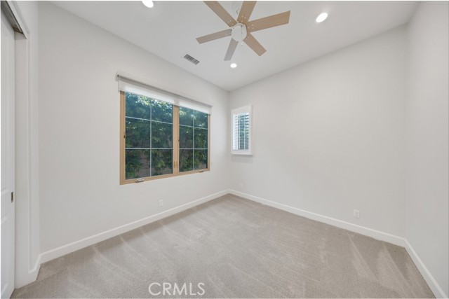 72 English Saddle, Irvine CA: https://media.crmls.org/medias/df6df591-68eb-496b-b5bc-8afdcc858203.jpg