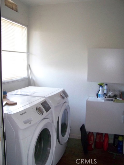 Detail Gallery Image 11 of 18 For 801 S State, Hemet,  CA 92543 - 2 Beds | 1 Baths