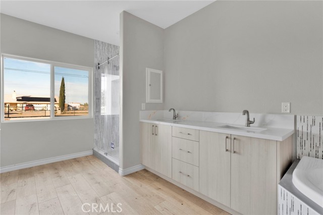 Detail Gallery Image 21 of 43 For 15179 Olive St, Hesperia,  CA 92345 - 4 Beds | 3 Baths