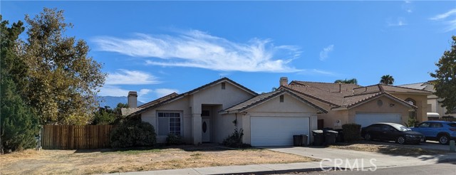 Detail Gallery Image 1 of 5 For 1603 Arroyo Viejo Dr, San Jacinto,  CA 92583 - 3 Beds | 2 Baths