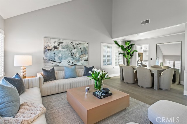 Detail Gallery Image 6 of 37 For 9882 Kings Canyon, Huntington Beach,  CA 92646 - 4 Beds | 2/1 Baths