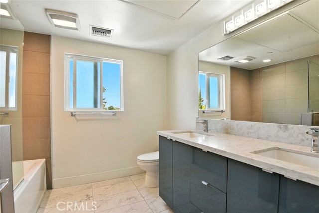 Detail Gallery Image 26 of 31 For 4461 Tujunga Ave #101,  Studio City,  CA 91602 - 3 Beds | 3 Baths