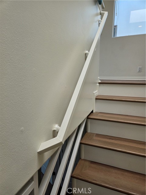 409 15th Street, Manhattan Beach CA: https://media.crmls.org/medias/df6fcd94-3872-4c48-b142-adfcd86a1e41.jpg