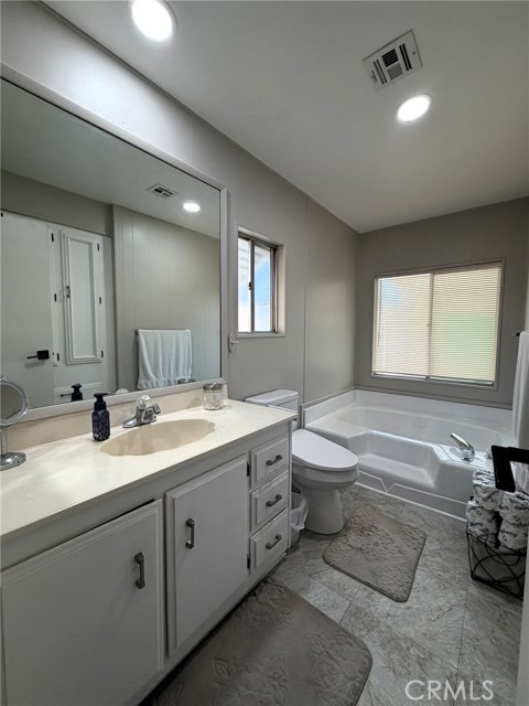 Detail Gallery Image 20 of 36 For 26082 Seaforthia Palm, Homeland,  CA 92548 - 2 Beds | 2 Baths