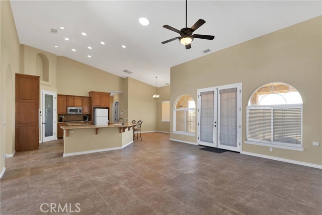 21777 Poppy Road, Apple Valley CA: https://media.crmls.org/medias/df709db5-d931-4510-95b6-8ff17a7a004c.jpg