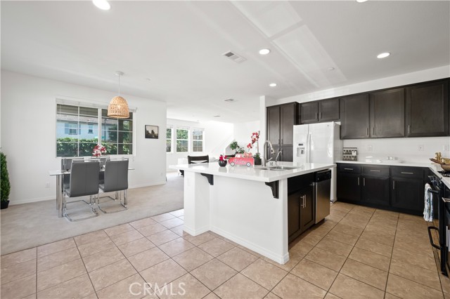Detail Gallery Image 6 of 37 For 2890 S via Belamaria, Ontario,  CA 91762 - 4 Beds | 2/1 Baths