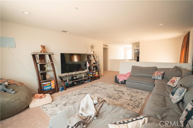 Detail Gallery Image 15 of 15 For 1968 Nogales Ave, Perris,  CA 92571 - 5 Beds | 4 Baths