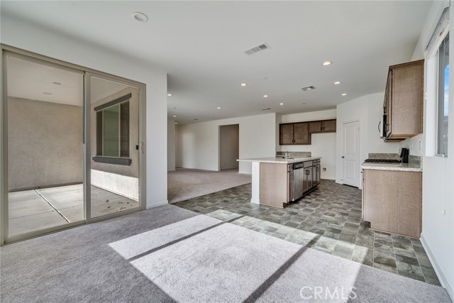 Detail Gallery Image 6 of 28 For 29601 Tulipwood St, Menifee,  CA 92584 - 4 Beds | 3 Baths