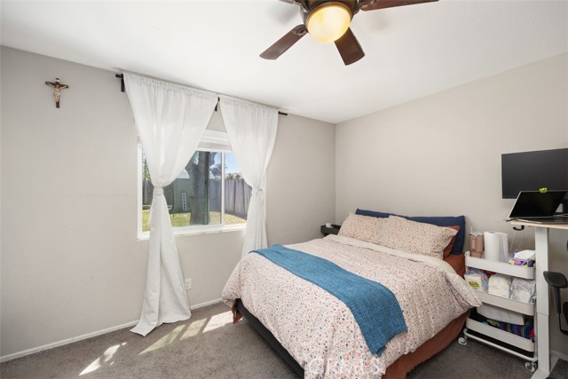 39769 Sunrose Dr, Murrieta CA: https://media.crmls.org/medias/df71555d-2e01-4faf-addf-acfaa6f3471e.jpg