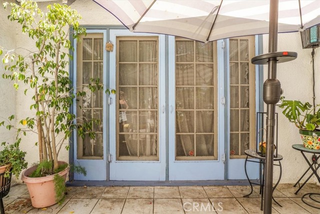 2270 E Orange Grove Boulevard, Pasadena CA: https://media.crmls.org/medias/df718adb-6525-4ab8-9862-eed057e0ad79.jpg