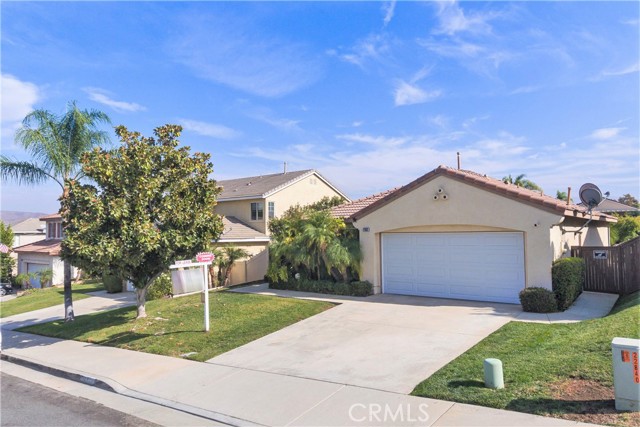 22832 Canyon View Dr, Corona, CA 92883