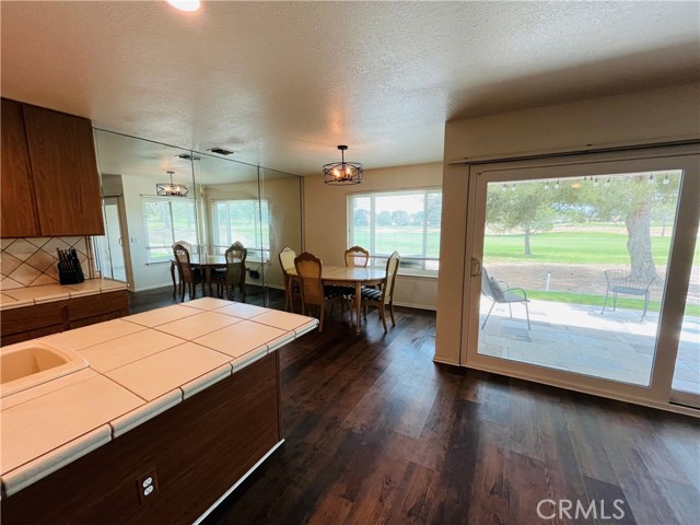 Detail Gallery Image 8 of 19 For 27535 Lakeview Dr #53,  Helendale,  CA 92342 - 2 Beds | 2 Baths
