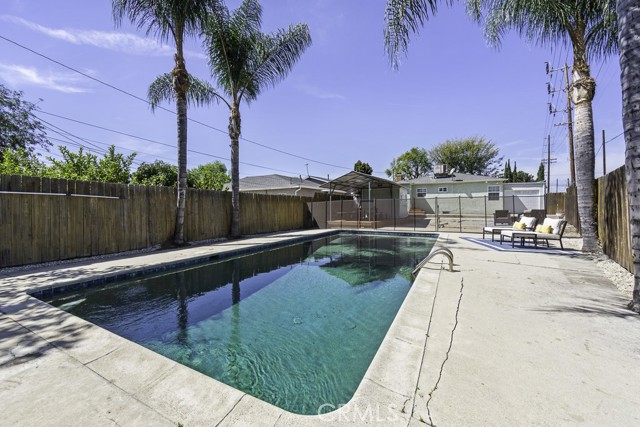 Detail Gallery Image 37 of 44 For 1832 N Brighton, Burbank,  CA 91506 - 2 Beds | 1 Baths