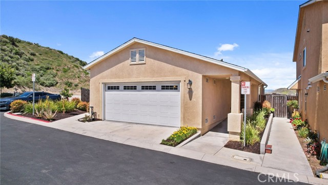 Detail Gallery Image 1 of 33 For 21759 Sempra Pl, Saugus,  CA 91350 - 3 Beds | 2 Baths