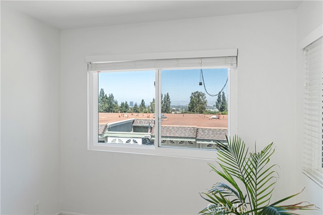 23226 Caminito Marcial, Laguna Hills CA: https://media.crmls.org/medias/df72f8d2-b639-44b6-9f1e-e171f59d77be.jpg